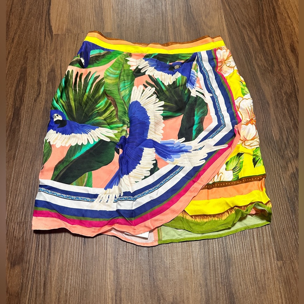 FARM Rio Multicolor Tropical Parrot Print Skirt Double Scarf Tropical Parrot